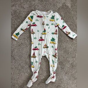 ANGEL DEAR TREES ON CARS ZIPPER FOOTIE Bamboo 6-9 months.